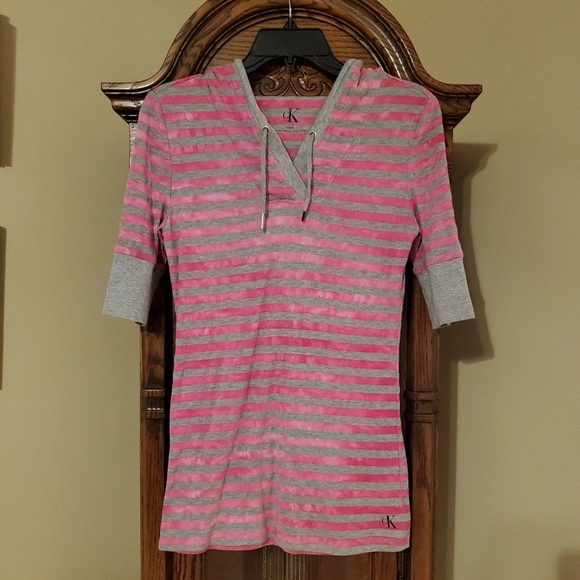 Calvin Klein Tops - Calvin Klein Women's Short-sleeved Hooded T-shirt